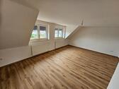 Foto - 3 Zimmer Dachgeschoßwohnung zur Miete in Wackersdorf