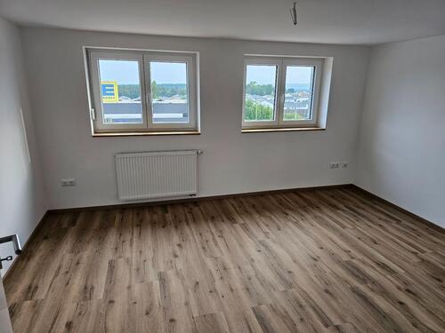 Foto - Dachgeschoßwohnung in Wackersdorf zur Miete