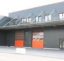 Wohnmobil, Wohnwagen, Boot Stellplatz in Halle in Meinerzhagen