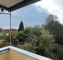 Helle 2-Zimmer-Wohnung mit Balkon in Düsseldorf-Rath - Hilden Forstbach