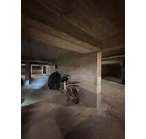 Tiefgarage TG Stellplatz mit Wallbox in Laim - München Pasing-Obermenzing