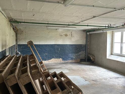 Foto - Mehr Platz, mehr Möglichkeiten – Ihre Lagerfläche mit Laderampe ab sofort verfügbar!