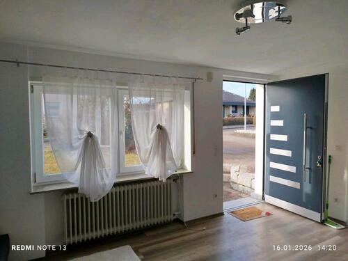 Foto - Wohnung zu vermieten ( nur an Pendler oder Wochenend Heim Fahrer)