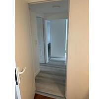 Helle und moderne Dachgeschoss WG in Dudweiler-Süd; - Saarbrücken