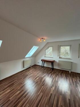 Foto - Moderne 1,5 Zimmer Wohnung in Suhl Albrechts , hell und gemütlich