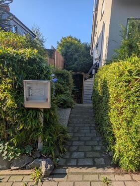 Foto - Wunderschöne Einliegerwohnung mit Kamin und Terrasse in H-haus .