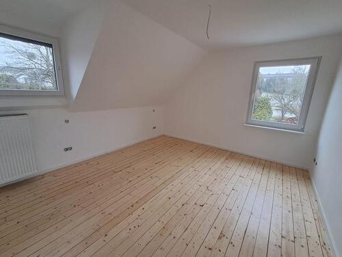 Foto - 2 Zimmer Dachgeschoßwohnung zur Miete in Ruppichteroth