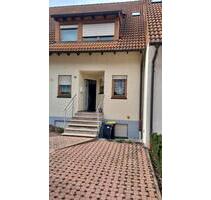 Hochwertiges Reihenhaus mit Carport, Küche und Fußbodenheizung - Pforzheim Eutingen