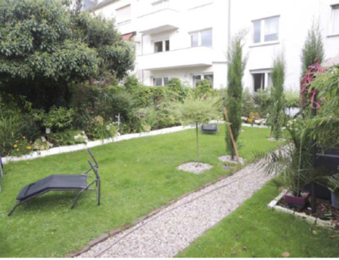 Foto - Große 1 Zimmer Wohnung mit Küche,Bad,WC,Diele und gemeins. Garten