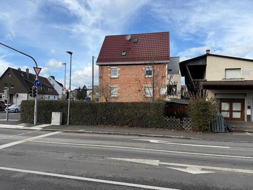 Foto - Mehrfamilienhaus, Wohnhaus in Böblingen zum Kaufen