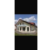 Lichtdurchflutete 3-Zimmerwohnung mit Südbalkon in ruhiger Lage - Buseck