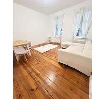 Möblierte 2 Zimmer Altbauwohnung nahe Antonplatz - Berlin Pankow