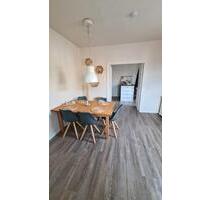 Tolle Wohnung in Tellingstedt. - 870,00 EUR Kaltmiete, in Albersdorf (PLZ: 25767)