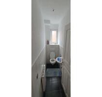 Renovierte hochwertige 3,5-Z-DG-Wohnung mit EBK, Heslach - Stuttgart Stuttgart-Süd