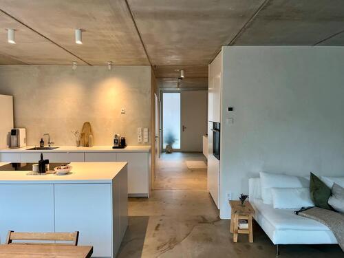 Foto - 4-Zimmer-Architektenwohnung mit großem Garten, Terrasse & Garage