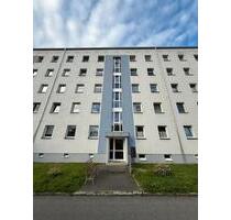 3 Raum-Ergeschoss-Wohnung mit Balkon - Freital