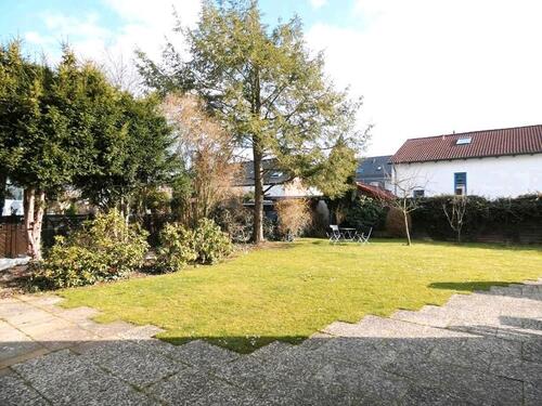 Foto - 10 Zimmer Mehrfamilienhaus, Wohnhaus zum Kaufen in Hannover