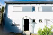 Foto - Doppelhaushälfte mit Potenzial - 250.000,00&nbsp;EUR Kaufpreis, ca.&nbsp; 90,00&nbsp;m&sup2;