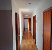 4 Zimmer Wohnung mit Balkon in ruhiger Lage in Lollar-Odenhausen