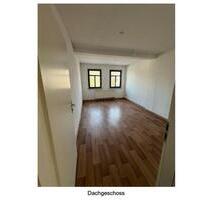 Gutes Investment! 3 Wohnung = 198 qm - Borna