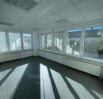 Attraktive Büro-Praxisfläche mit idealer Raumaufteilung - Mainz Ebersheim