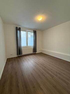 Foto - 3 Zimmer Erdgeschoßwohnung zur Miete in Frankfurt am Main