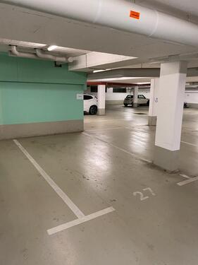 Foto - Parkplatz in Tiefgarage zu vermieten - Ab sofort verfügbar