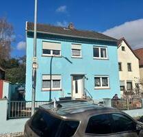 Einfamilienhaus - 250.000,00&nbsp;EUR Kaufpreis, ca.&nbsp; 170,00&nbsp;m&sup2; in Euerbach (PLZ: 97502)