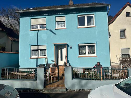 Foto - 9 Zimmer Einfamilienhaus zum Kaufen in Euerbach