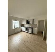 3-Zimmer-Wohnung zu mieten mit Balkon, Keller und Stellplatz - Ludwigshafen am Rhein