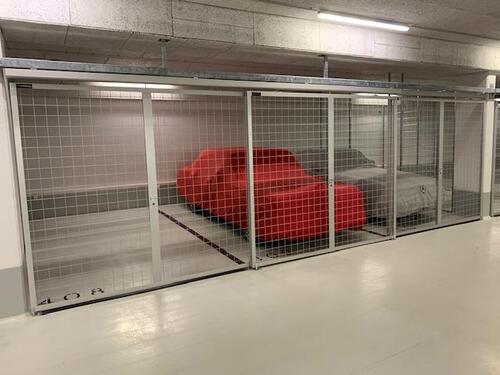 Foto - Oldtimer- und Sportwagenstellplatz in Garching b. München