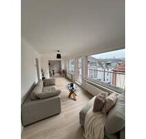 Helle 3,5-Zimmer-Penthousewohnung mit Balkon & Dachboden - Pirmasens Niedersimten