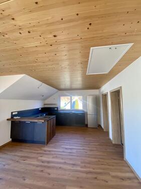 Foto - schöne helle Wohnung 80m² OG in 89438 Holzheim - zentrale Lage