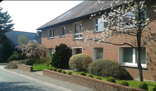 Foto - attraktive, helle 4 Zimmer Wohnung in ruhiger Siedlung