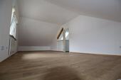 Foto - 2 Zimmer Dachgeschoßwohnung zur Miete in Leimen