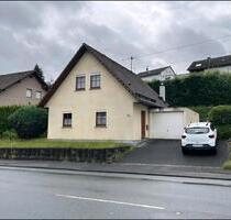 Charmantes Einfamilienhaus mit Garten - Neunkirchen