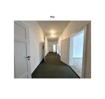 Charmante 6-Zimmer-Wohnung - 1.300,00 EUR Kaltmiete, in Schneeberg (PLZ: 08289)