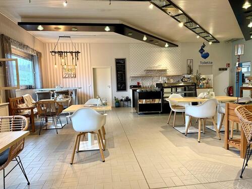 Foto - Gewerbehalle mit bestehendem Cafékonzept