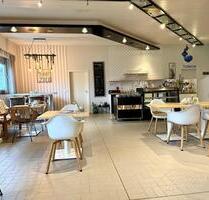 Gewerbehalle mit bestehendem Cafékonzept - Lich