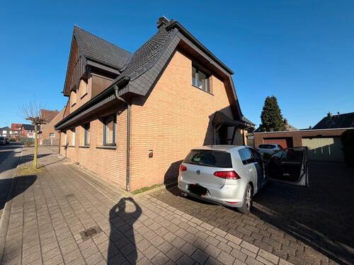 Foto - Doppelhaushälfte mit garage und hütte mit kamin in Werne