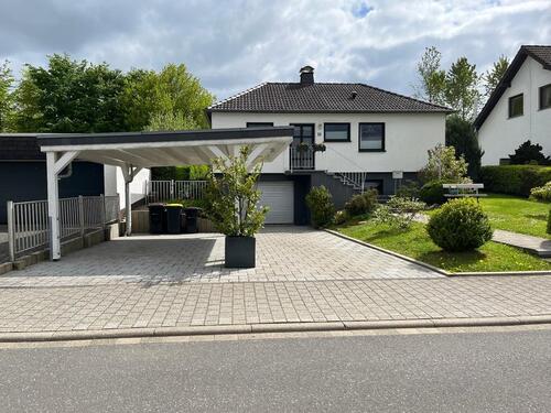 Foto - Einfamilienhaus mit top Heiztechnik und schönem Garten