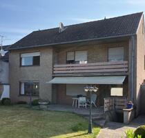 Einfamilienhaus in Erftstadt - 425.000,00 EUR Kaufpreis, in Erftstadt (PLZ: 50374)