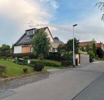 Modernisiertes Einfamilienhaus - 2.290,00&nbsp;EUR Kaltmiete, ca.&nbsp; 180,00&nbsp;m&sup2; in Heidenau (PLZ: 01809)