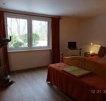 1 Zimmer in 4er WG an Rentnerin zu vermieten - Kropp