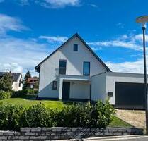 Massiv gebautes Einfamilienhaus im Ortsteil Oberschwaig - Sulzbach-Rosenberg