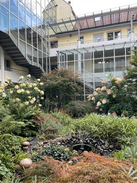 Foto - Seniorenfreundliche Wohnung mit Balkon & Aufzug - zentral & ruhig