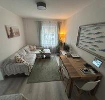 Vollmöblierte 2,5-Zimmer-Wohnung FREI ab 01.12.2025 - Hamburg Eidelstedt