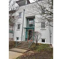 Ohne Makler Attraktive 3-Zimmer Wohnung in beliebter Wohnlage - Naumburg (Saale) Ohne Makler Attraktive 3-Zimmer Wohnung in beliebter Wohnlage - Naumburg (Saale)