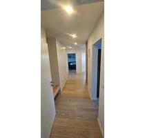 Traumwohnung in Bovenden! - 320.000,00&nbsp;EUR Kaufpreis, ca.&nbsp; 81,00&nbsp;m&sup2; in Bovenden (PLZ: 37120)