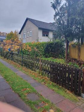 Foto - Doppelhaushälfte mit großem Garten